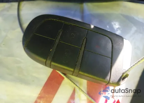 2015 Jeep Grand Cherokee Laredo z USA, uszkodzony, nr VIN 1C4RJFAG9FC687957